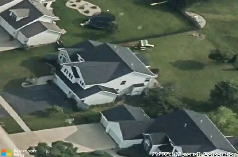 2025 newcastle rd, marion,  IA 52302