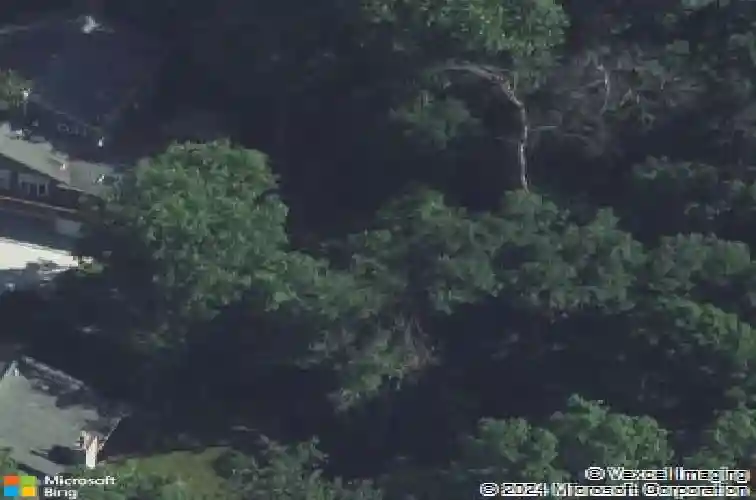 1916 oak knolls ct se, cedar rapids,  IA 52403