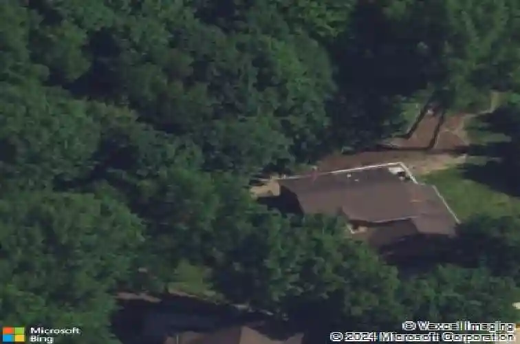 1930 greentree ct nw, cedar rapids,  IA 52405