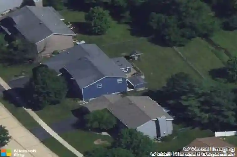 405 stoney creek rd nw, cedar rapids,  IA 52405