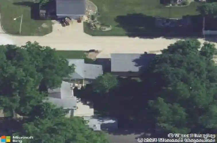 1395 9th st, marion,  IA 52302