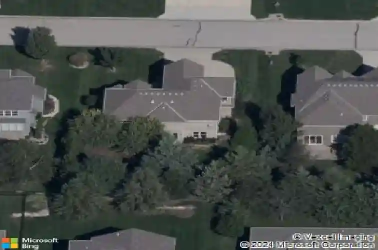 1413 ne kenwood cir, lees summit,  MO 64064