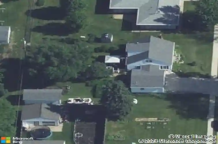 1160 27th st, marion,  IA 52302