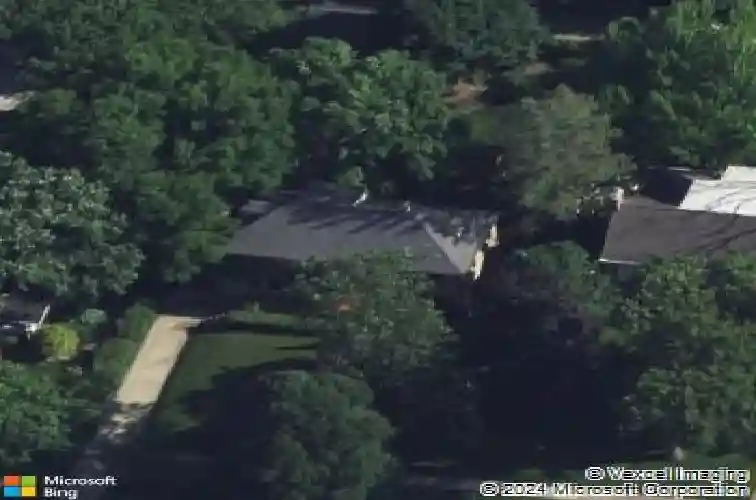 2144 grande ave se, cedar rapids,  IA 52403