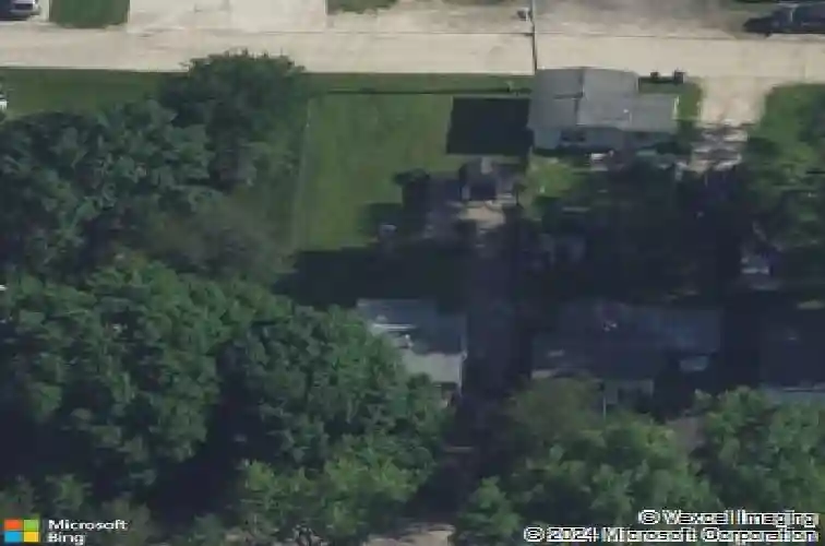 1318 22nd ave sw, cedar rapids,  IA 52404