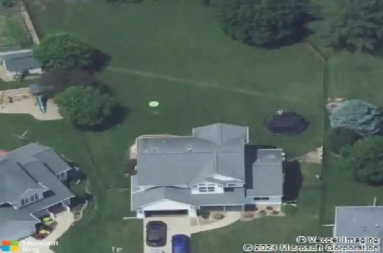 470 w 34th ct, marion,  IA 52302