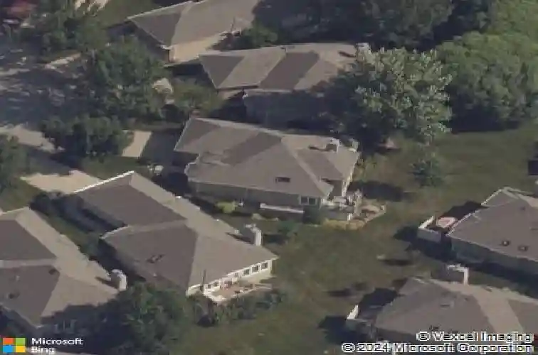 713 bristol ct, liberty,  MO 64068