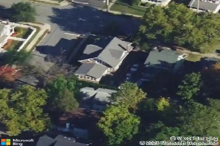 164 selvage ave, teaneck,  NJ 07666