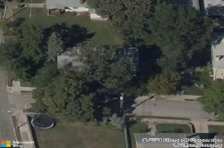 1414 park ct, kansas city,  MO 64111