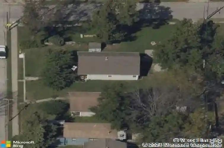 3705 woodland ave, kansas city,  MO 64109