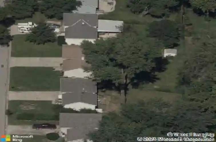 11213 myrtle ave, kansas city,  MO 64137