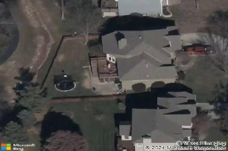 1308 sw surrey trce, lees summit,  MO 64081