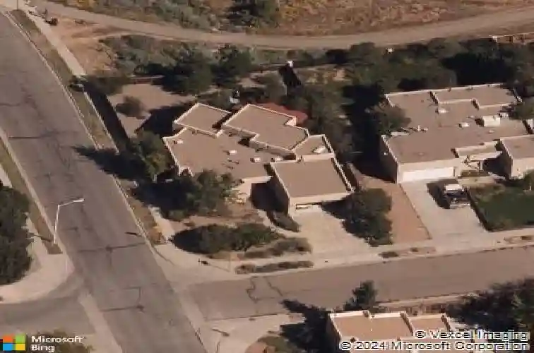 2933 pueblo halona, santa fe,  NM 87507