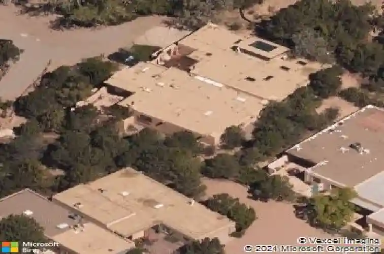 353 calle loma norte, santa fe,  NM 87501