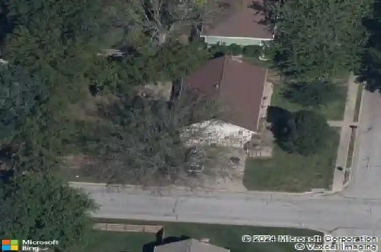 1513 sw 20th st, blue springs,  MO 64015