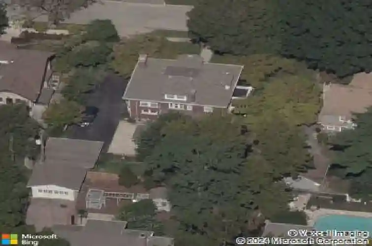 35 w 53rd st, kansas city,  MO 64112