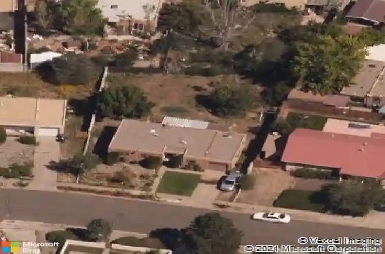 1910 camino claro, santa fe,  NM 87505