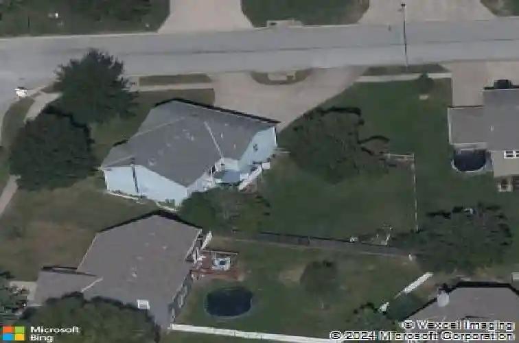 5007 s powell ave, blue springs,  MO 64015