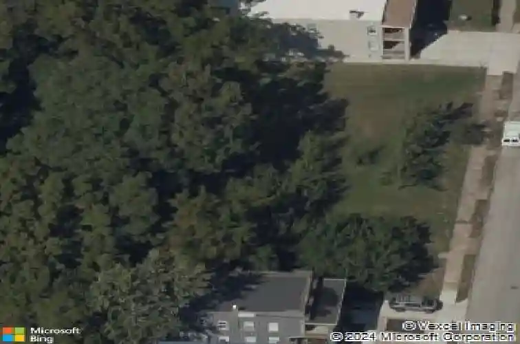 3320 tracy ave, kansas city,  MO 64109