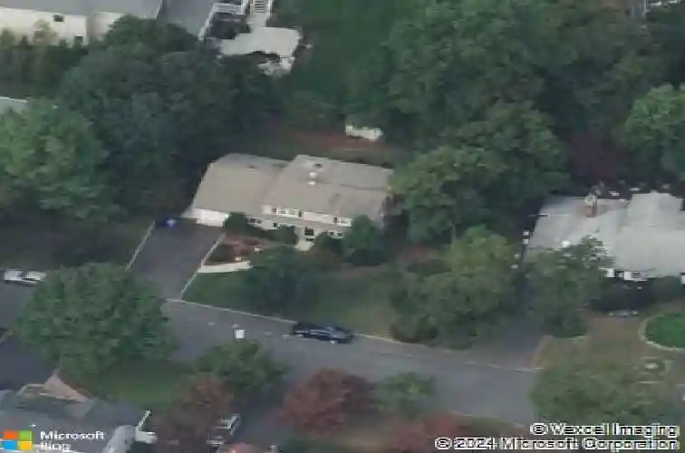 241 washington pl, paramus,  NJ 07652