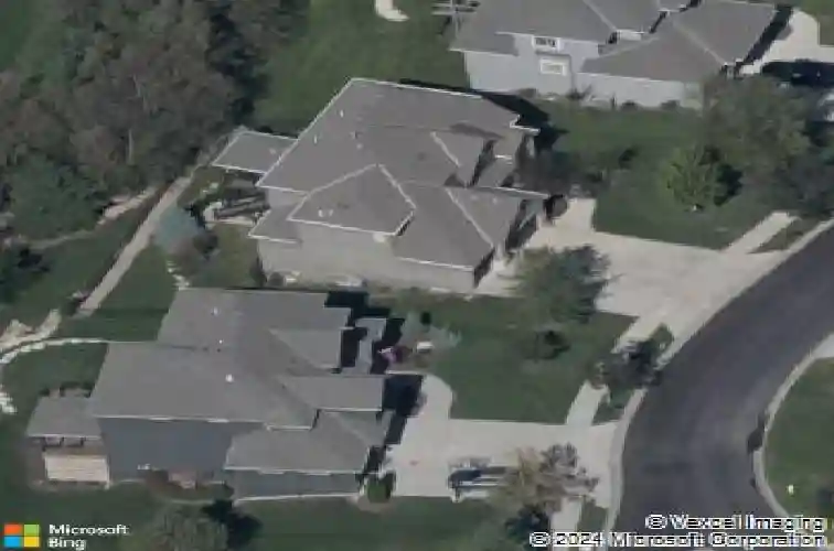 1708 ne woodland shores ln, lees summit,  MO 64086