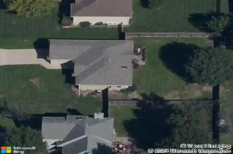 4620 sw 10th st, blue springs,  MO 64015