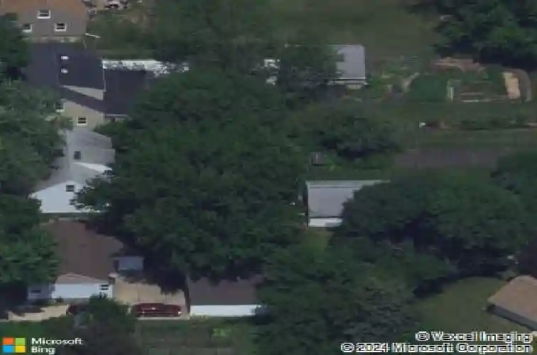 139 21st st sw, cedar rapids,  IA 52404