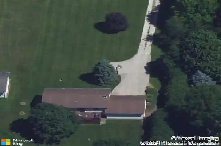 147 w cemetery rd, fairfax,  IA 52228