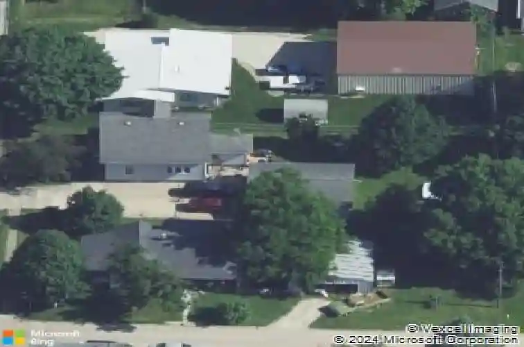 1225 8th st, marion,  IA 52302