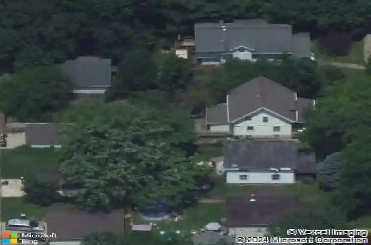 937 daniels st ne, cedar rapids,  IA 52402