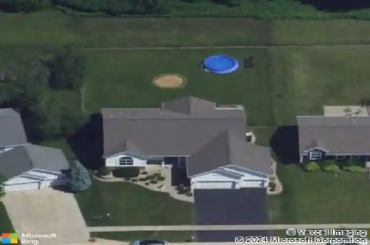 2417 fox trail dr ne, cedar rapids,  IA 52402