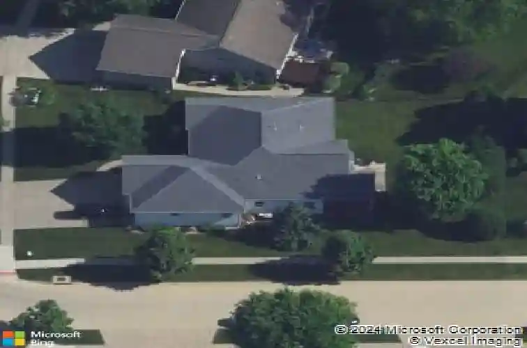 127 autumn woods dr nw, cedar rapids,  IA 52405