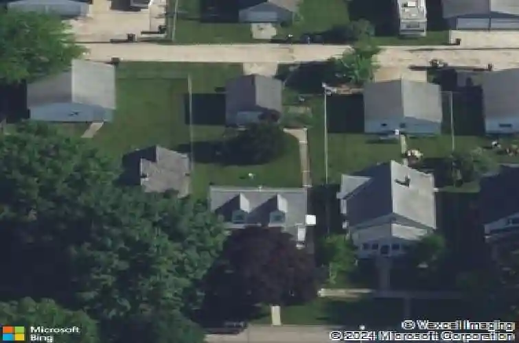 1026 g ave nw, cedar rapids,  IA 52405