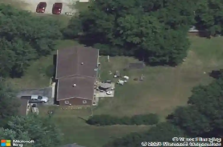 985 cedar woods rd, cedar rapids,  IA 52403