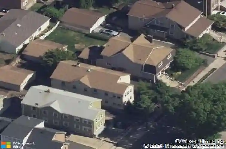 709 kingsland ave, ridgefield,  NJ 07657