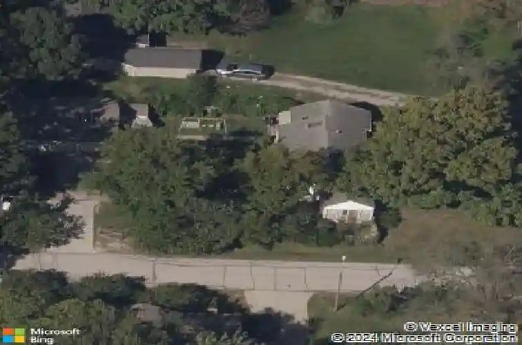 7944 jarboe st, kansas city,  MO 64114