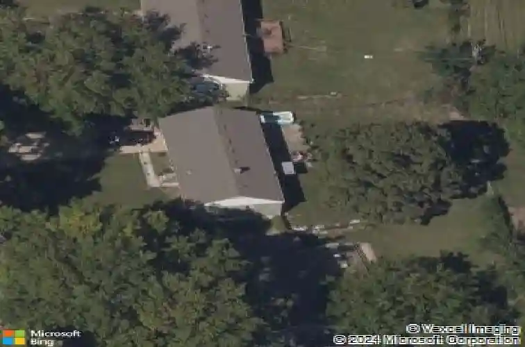 9007 holly st, kansas city,  MO 64114