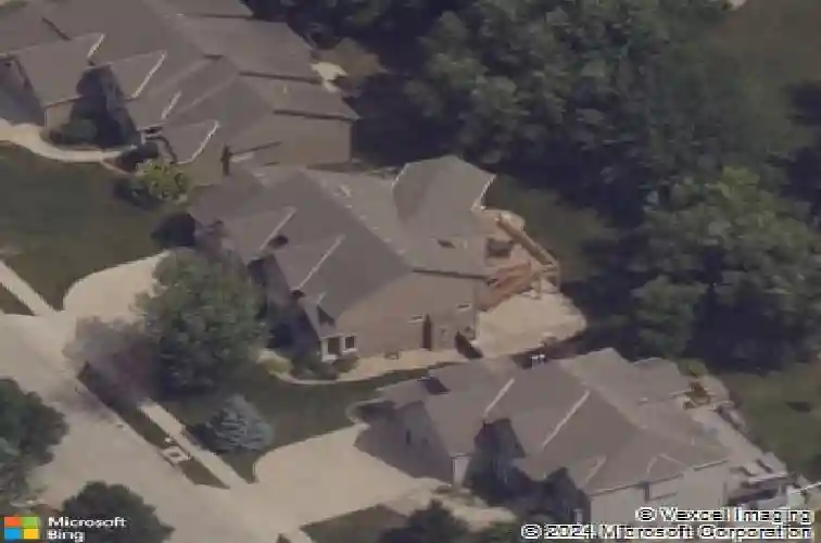 8909 n farley ave, kansas city,  MO 64157