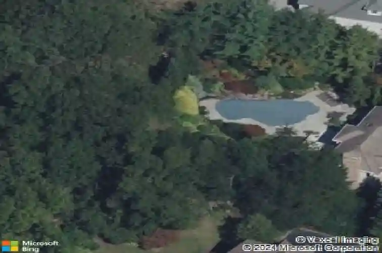 30 sunflower dr, upper saddle river,  NJ 07458