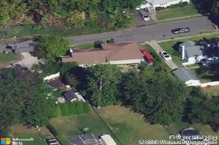 82 birk st, saddle brook,  NJ 07663