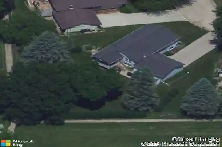 7009 windwood ln ne, cedar rapids,  IA 52402