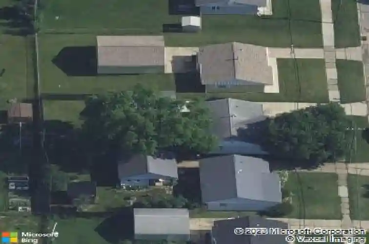 1204 15th st sw, cedar rapids,  IA 52404