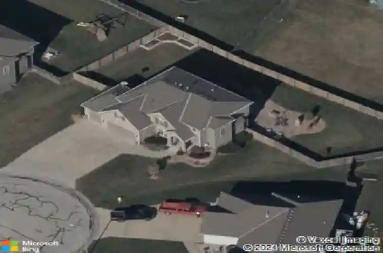 1404 sw 41st cir, lees summit,  MO 64082