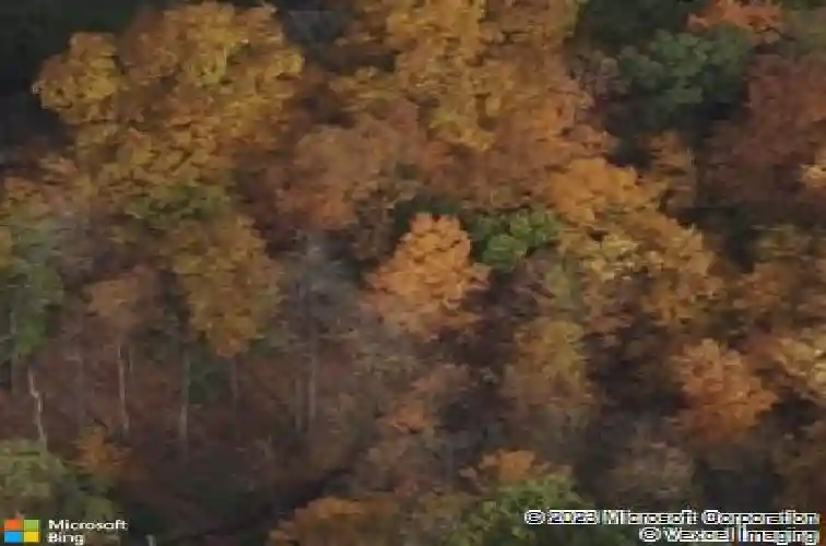 828 center rd, hinckley,  OH 44233