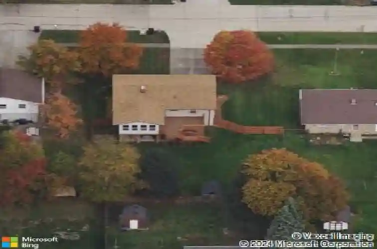 4076 regal ave, brunswick,  OH 44212