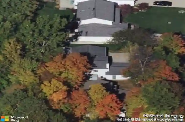 704 salem ln, brunswick,  OH 44212