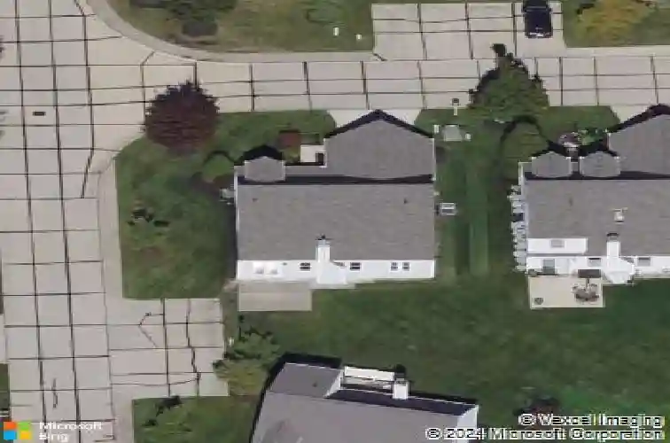 621 cattail cir, brunswick,  OH 44212