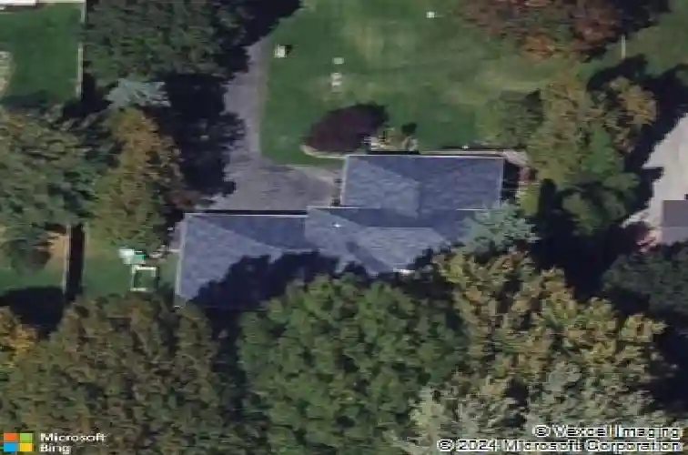 696 lyonswood dr, hinckley,  OH 44233