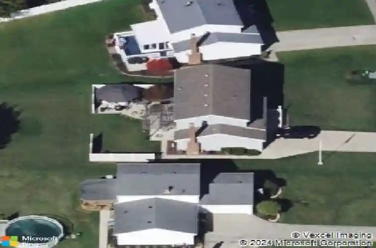 136 westchester dr, brunswick,  OH 44212