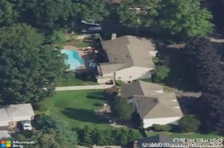 9 appeld ct, hillsdale,  NJ 07642